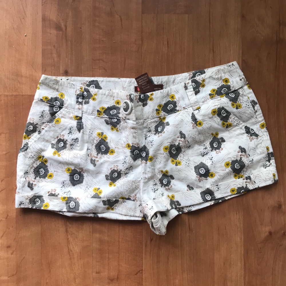 Forever 21 shorts